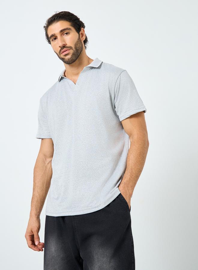 Styli Men Grey Plain Regular Fit Polo - Image 3